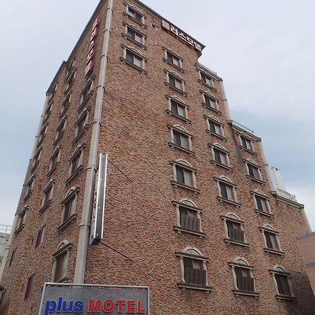 Plus Motel Puszan Kültér fotó
