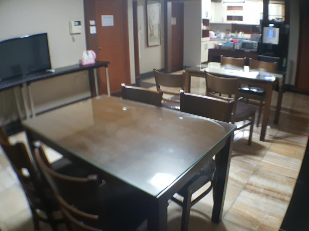 Plus Motel Puszan Kültér fotó