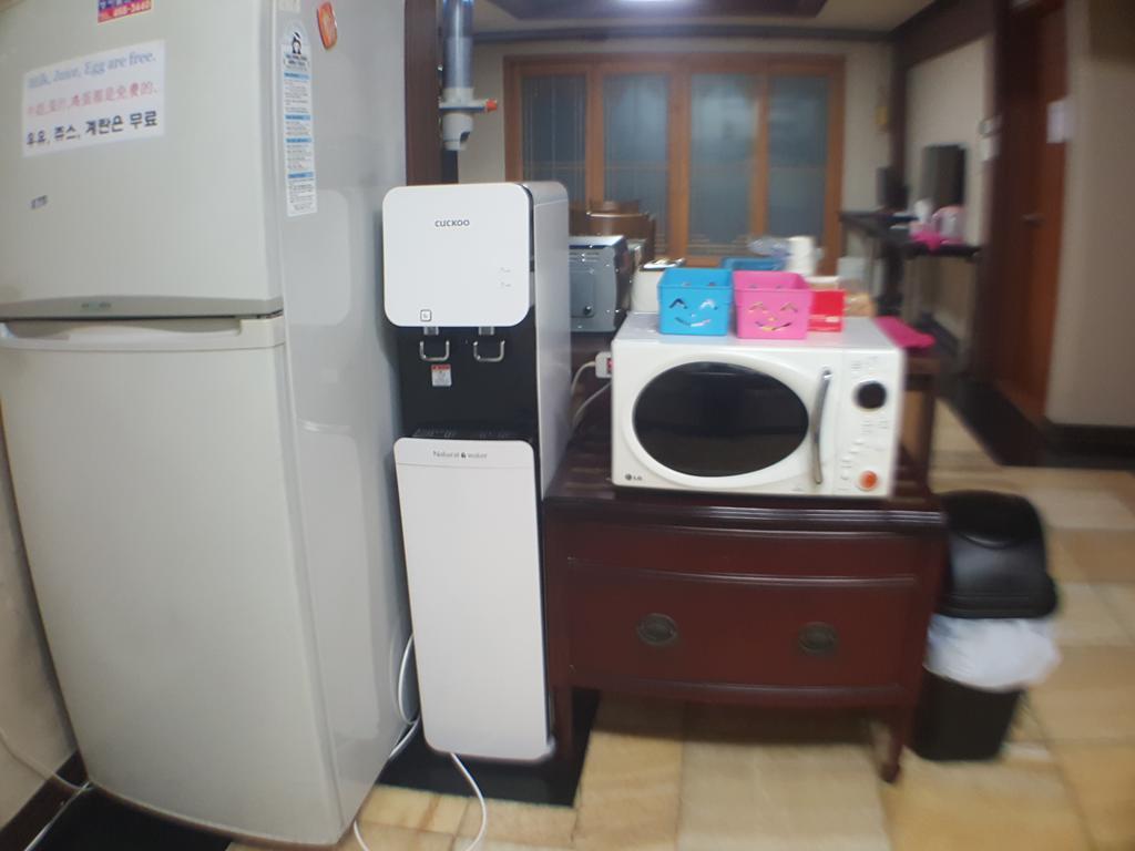 Plus Motel Puszan Kültér fotó
